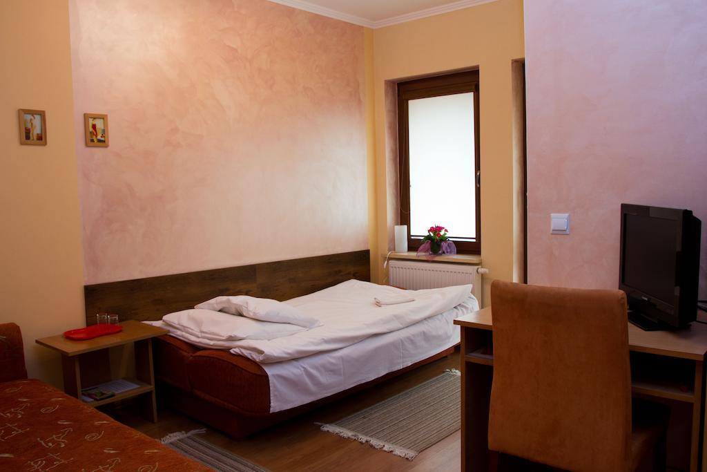 Dom Goscinny Pod Gora Chełmno Kamer foto